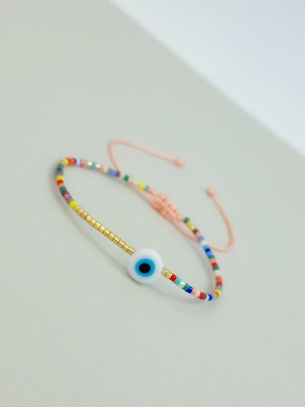 Minimalista protectora mix